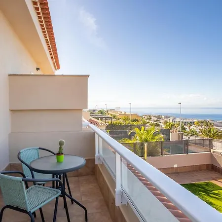 Home2book Sea View & Design Duplex Gigantes 아파트