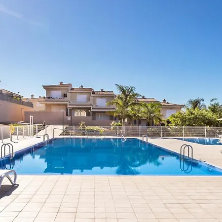 Apartment Home2book Sea View & Design Duplex Gigantes